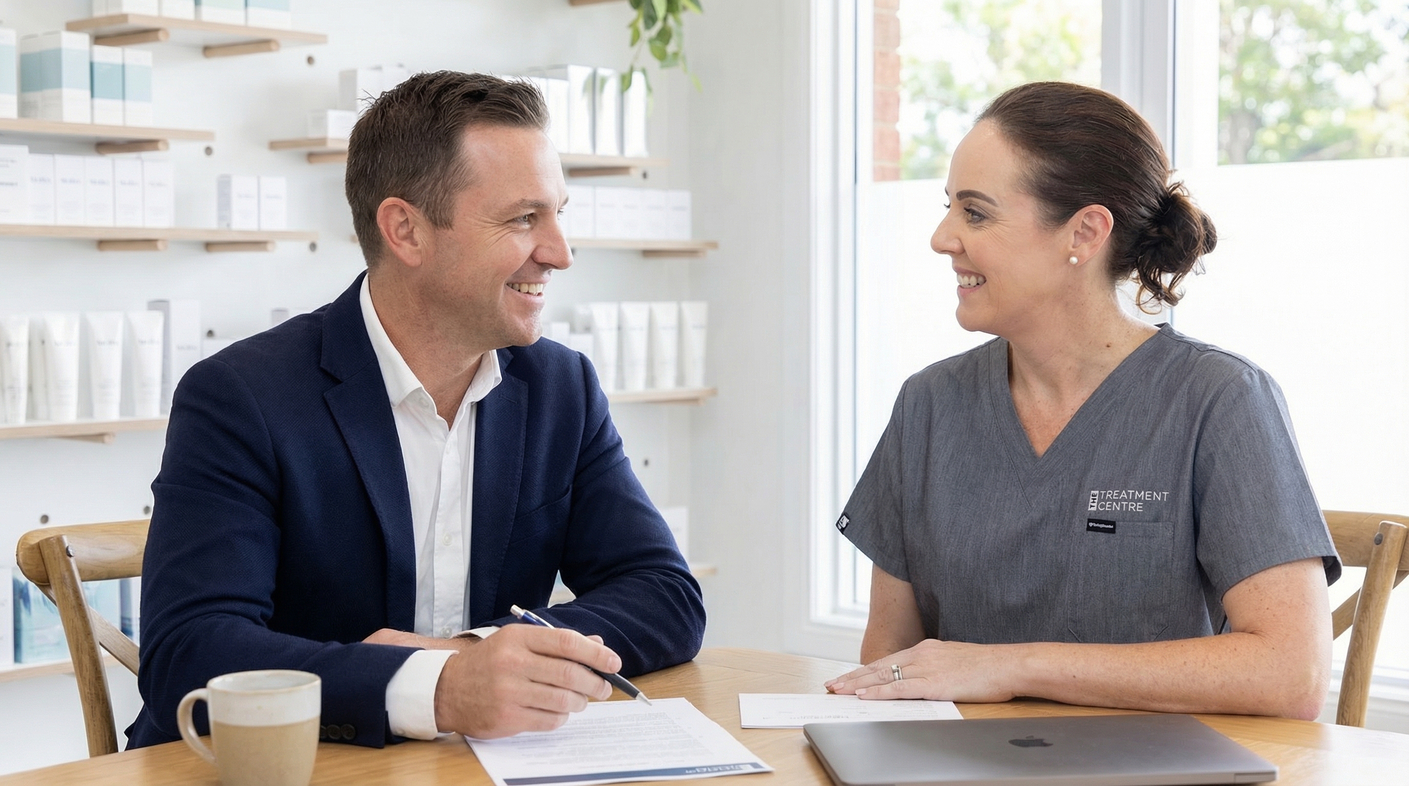 Partnership moment, handshake or connection